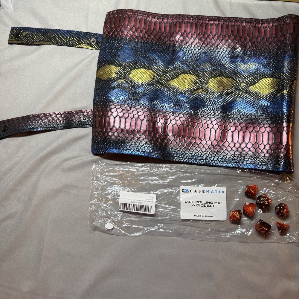 Casematix Dice Rolling Mat Scroll & Dice Set Dragon Eye Iridescent Snakeskin NEW